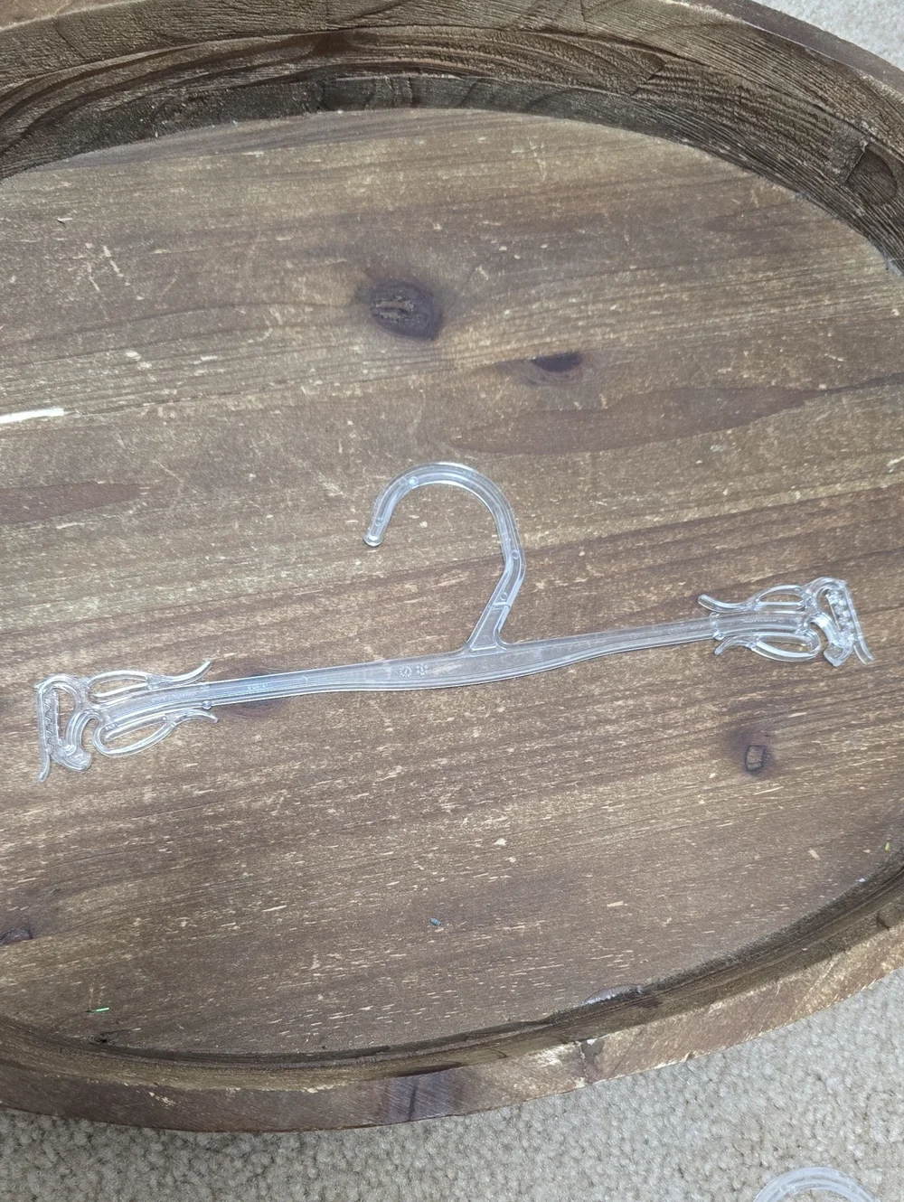 Set of Hangers in Black & Clear - Tray Not Included